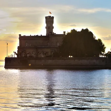 Im Seepalais - Gemuetlich Und Zentral An Der Seepromenade *